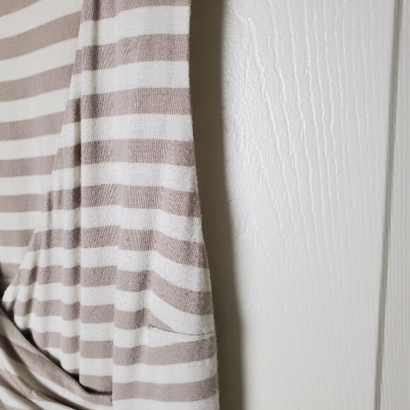 Anthropologie Perilla Striped Flower Detail Dress Size Medium - Picture 5 of 9